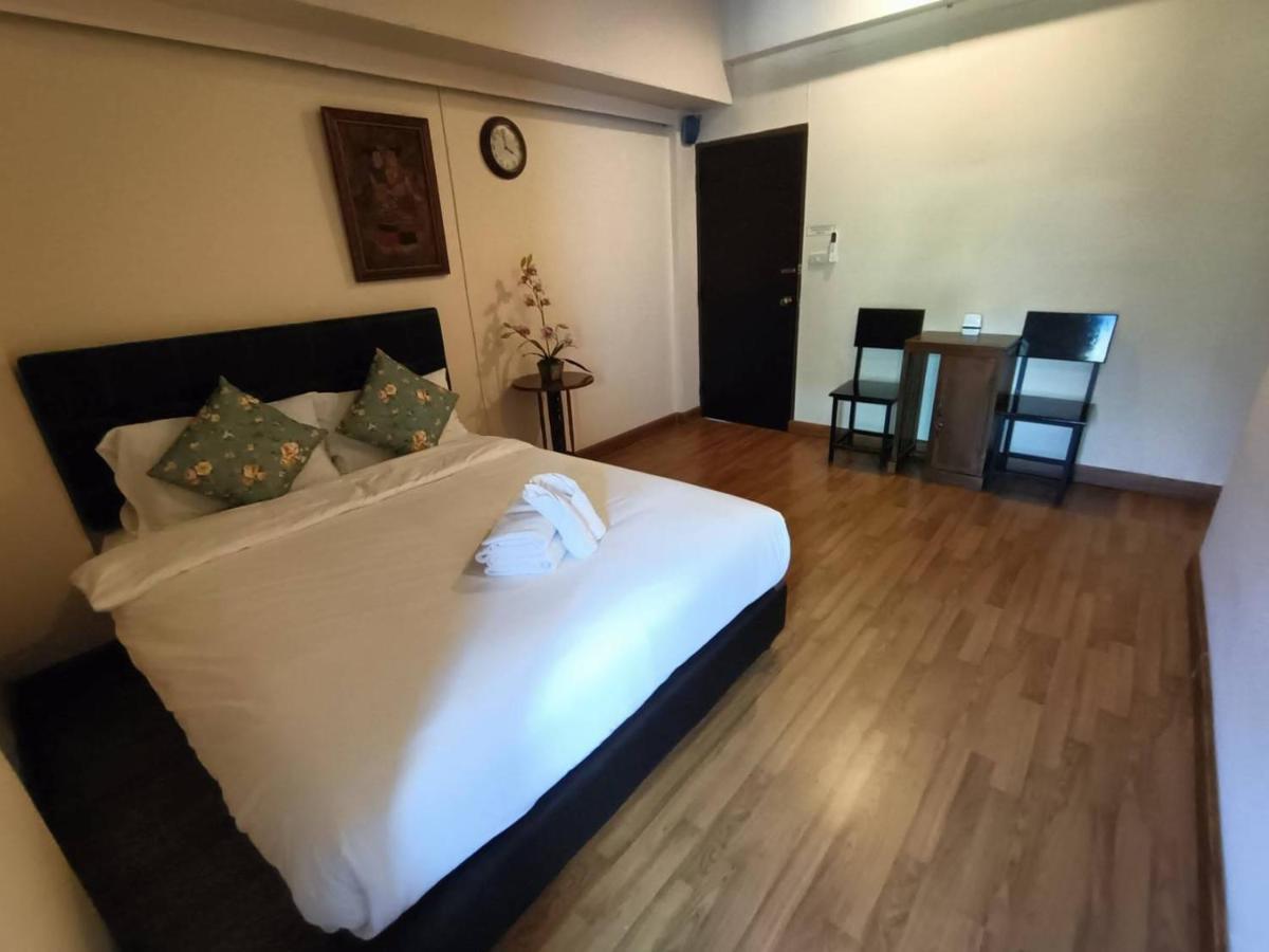 Hostel Soft Night Barzaar Chiang Mai Zewnętrze zdjęcie