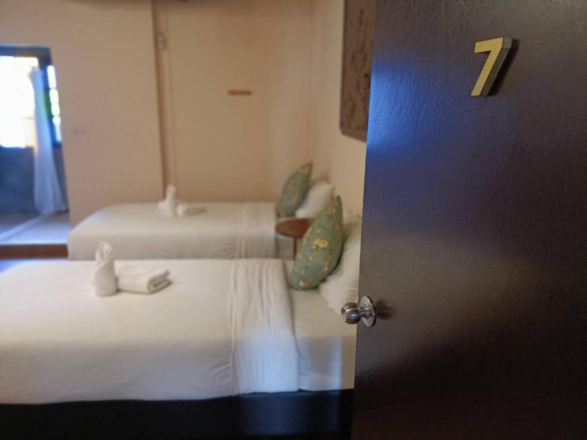 Hostel Soft Night Barzaar Chiang Mai Zewnętrze zdjęcie