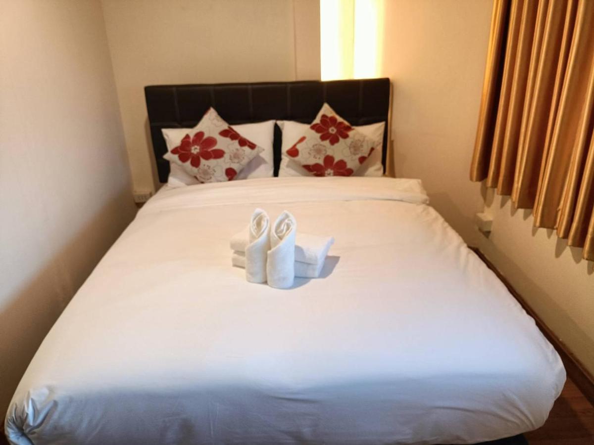 Hostel Soft Night Barzaar Chiang Mai Zewnętrze zdjęcie