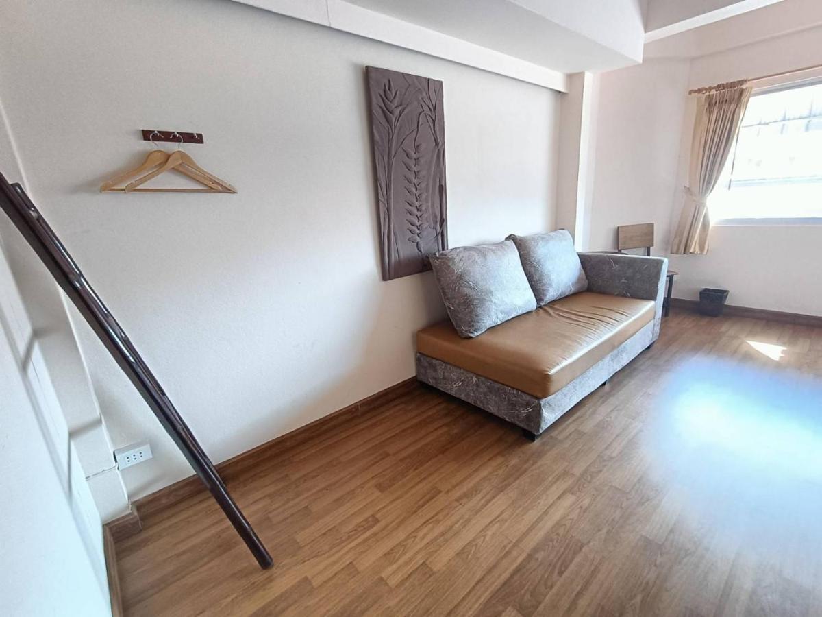 Hostel Soft Night Barzaar Chiang Mai Zewnętrze zdjęcie