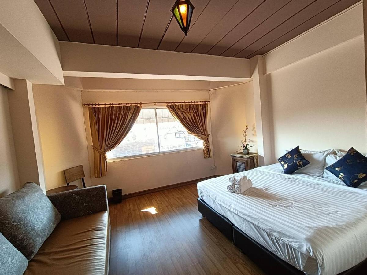 Hostel Soft Night Barzaar Chiang Mai Zewnętrze zdjęcie