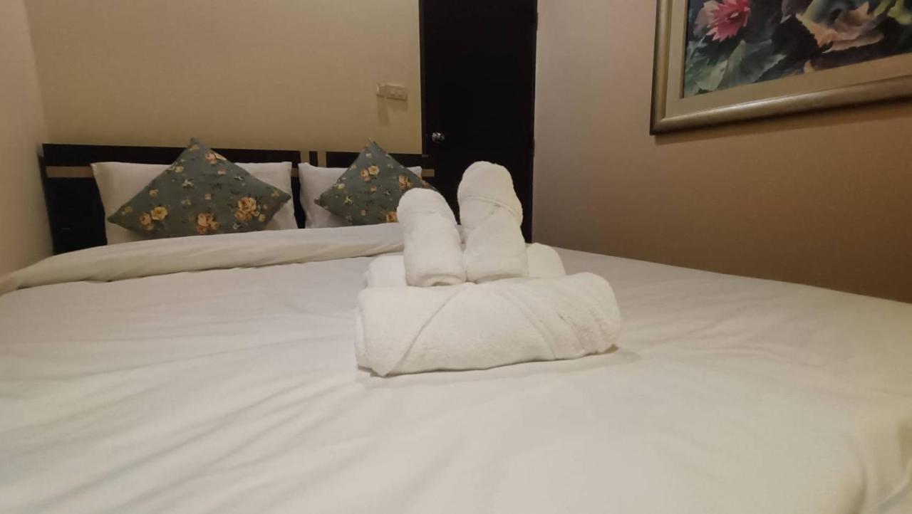 Hostel Soft Night Barzaar Chiang Mai Zewnętrze zdjęcie